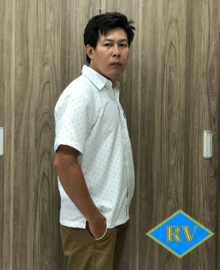 Áo sơmi nam trung niên