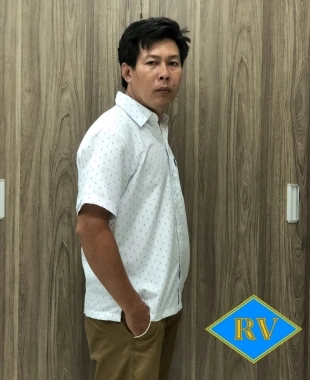 Áo sơmi nam trung niên